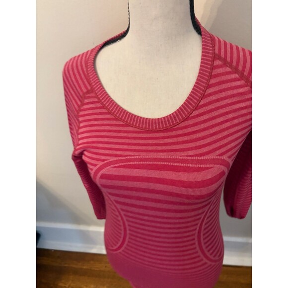 Lululemon Swiftly Tech Stripe LS Crew Top running shirt Size 6 - Picture 4 of 6